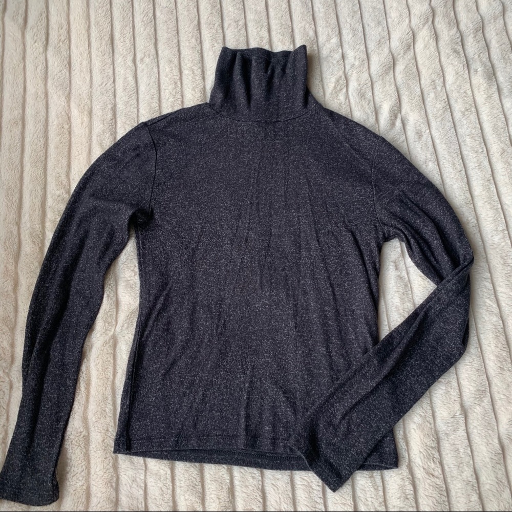 F21 turtleneck